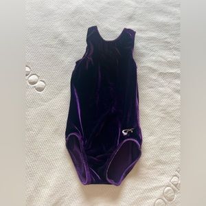 Gk Girls XS purple velvet leotard